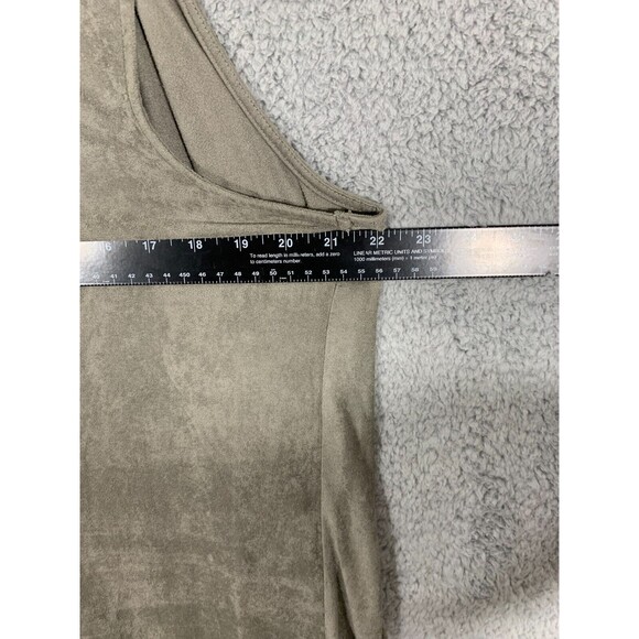 Large (L) Pink Rose Gray Faux Suede Microfiber Fringe Kimono Cardigan Vest - Picture 14 of 16